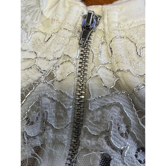 Victoria's Secret Lined Demi Bra Lace Bustier Ivory Silver Metallic Women's 34B - Picture 4 of 7